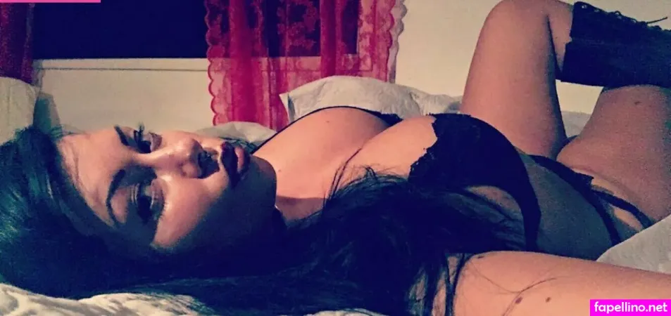 Perniilla OnlyFans Thumbnail #M8RBIAJh63