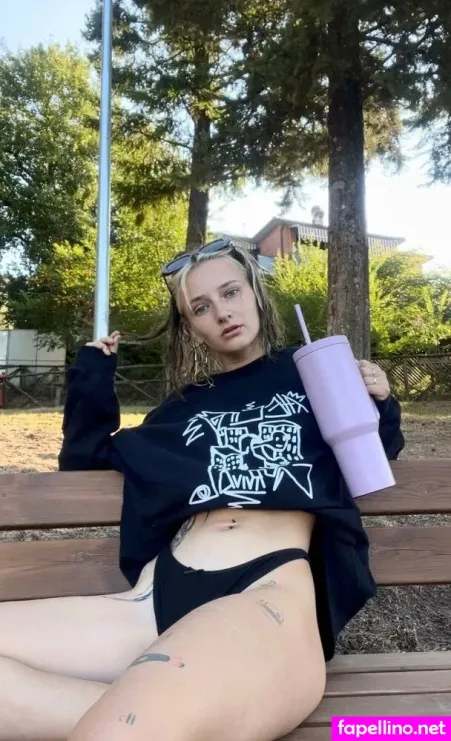 Perovkrku OnlyFans Thumbnail #47EjDn2km9