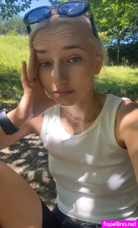 Perovkrku OnlyFans Thumbnail #4hYUoZM6md