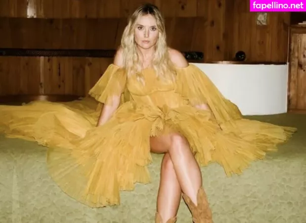 Perrie Edwards OnlyFans Thumbnail #1EKKObtILs