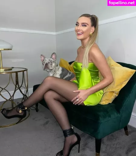 Perrie Edwards OnlyFans Thumbnail #1a1t45jm7v