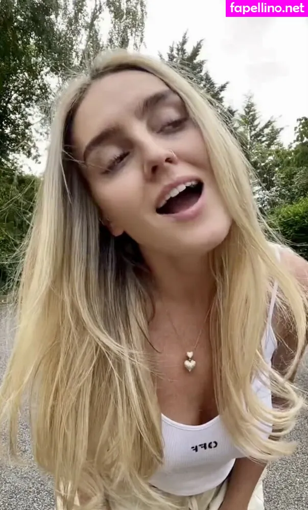 perrieedwards Nude Leaked OnlyFans Photo #3YTGTcs9Ho