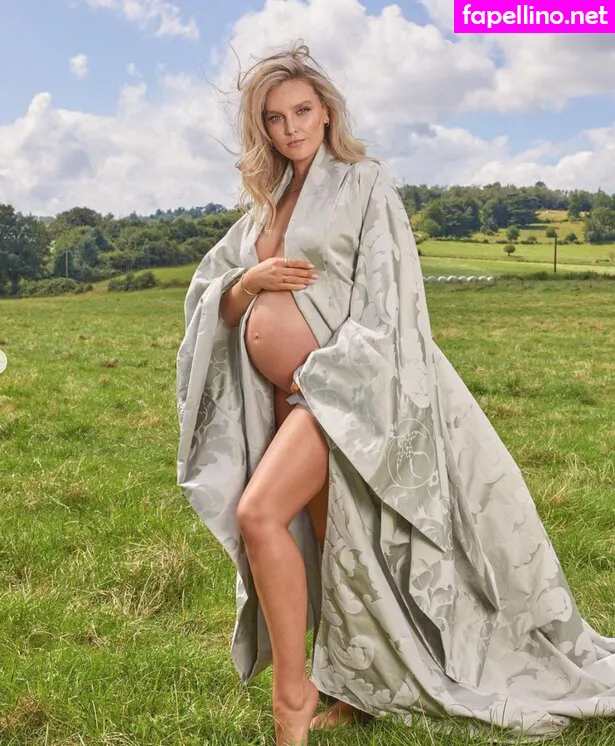 perrieedwards Nude Leaked OnlyFans Photo #JSzlEGSt4L