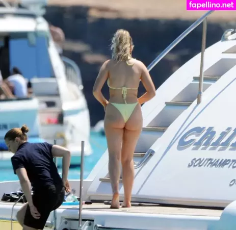 Perrie Edwards OnlyFans Thumbnail #NrF6ELok8x