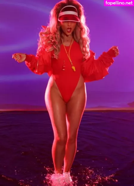 Perrie Edwards OnlyFans Thumbnail #OynWP3bl1M