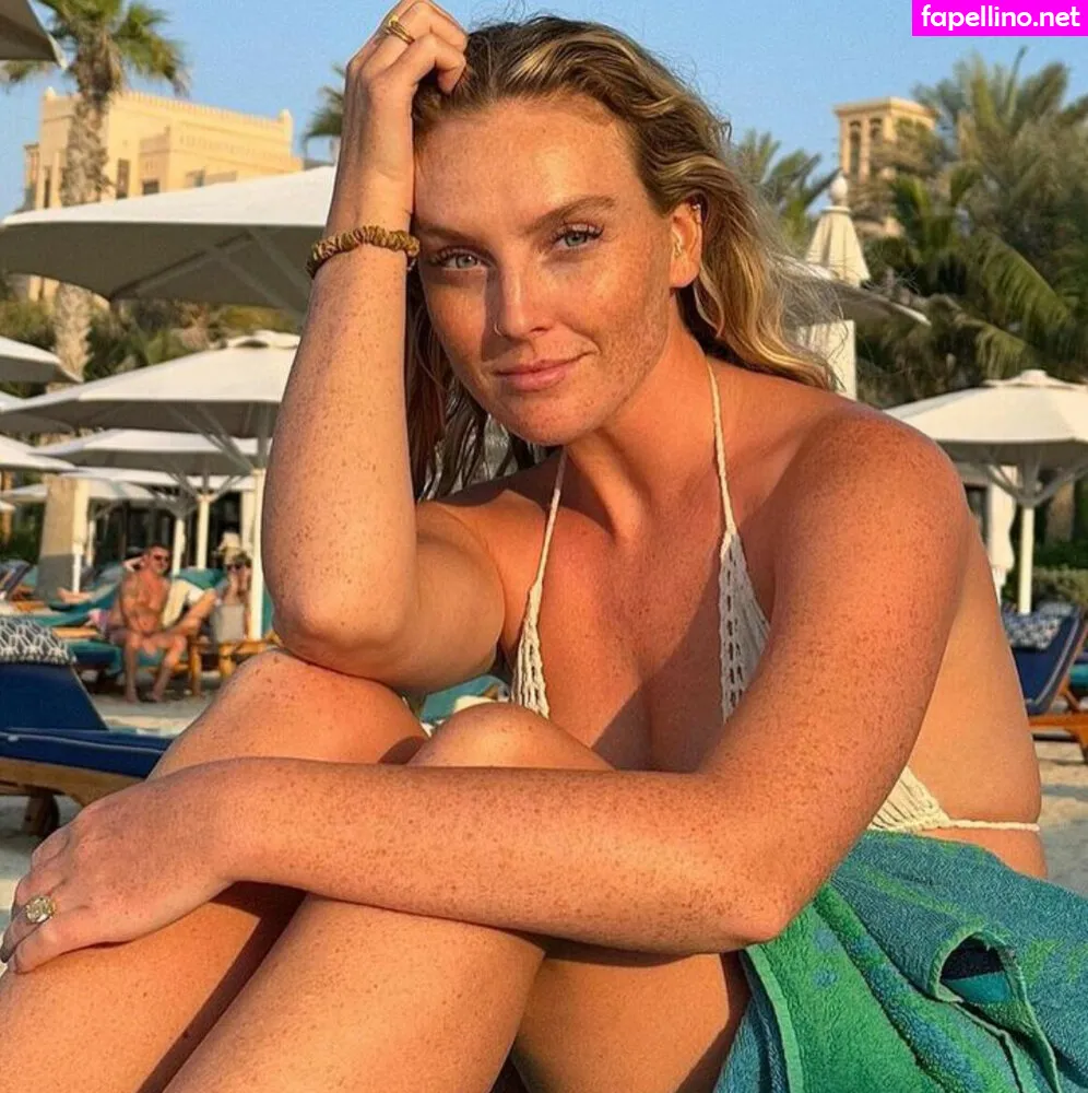 perrieedwards Nude Leaked OnlyFans Photo #QXodly57ty