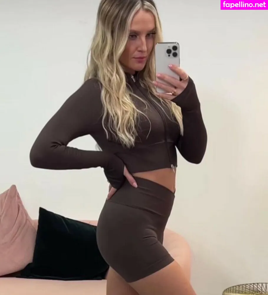 perrieedwards Nude Leaked OnlyFans Photo #R3wLcL6lfr