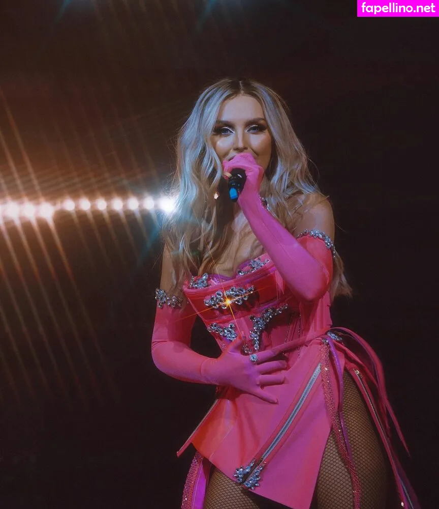 perrieedwards Nude Leaked OnlyFans Photo #W4iFLV4IA4