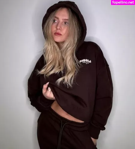 Perrie Edwards OnlyFans Thumbnail #chzO1I6B6d