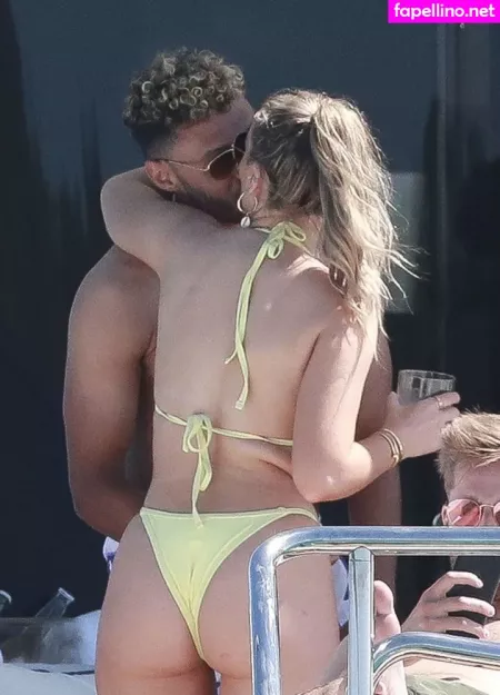 Perrie Edwards OnlyFans Thumbnail #exekxamais