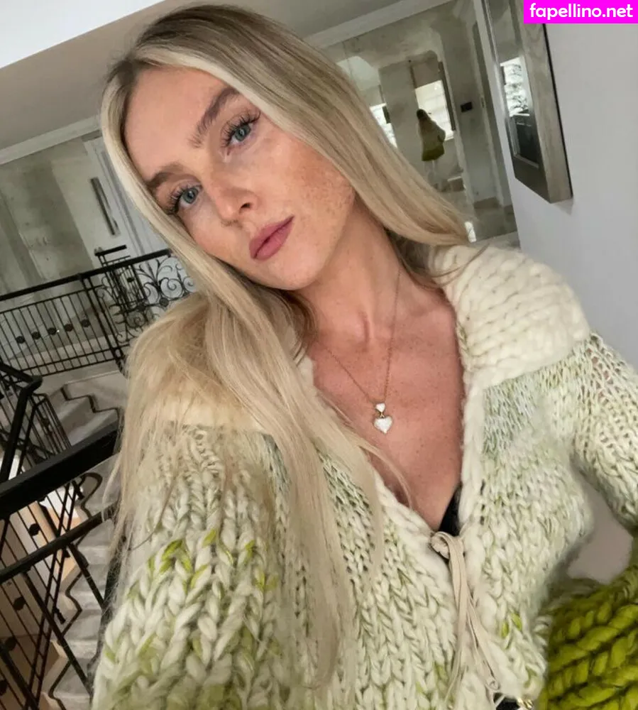 perrieedwards Nude Leaked OnlyFans Photo #v4TLzF4c6q