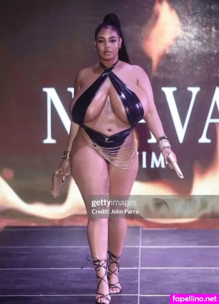 Persephanii 32 OnlyFans Thumbnail #pILElopQY0