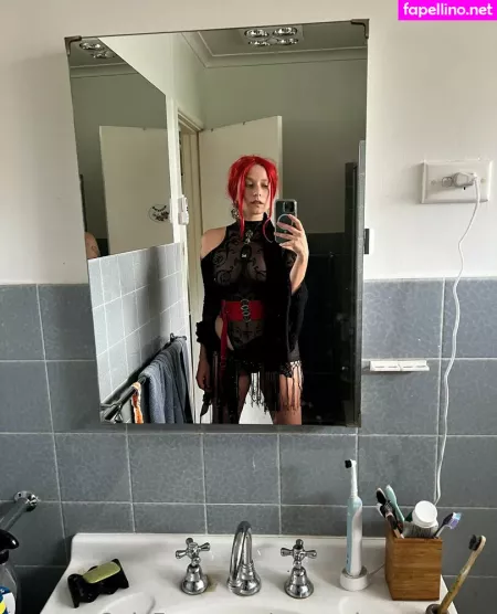 Persephone Honey OnlyFans Thumbnail #s1jqZVDgRi