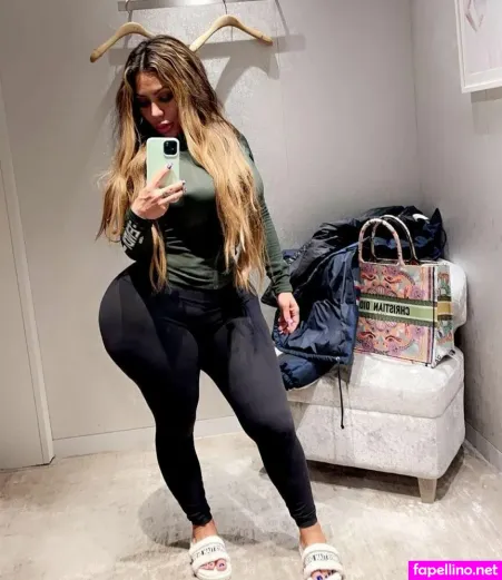 Persiaanbaddie1 OnlyFans Thumbnail #5eC9gPtVMV