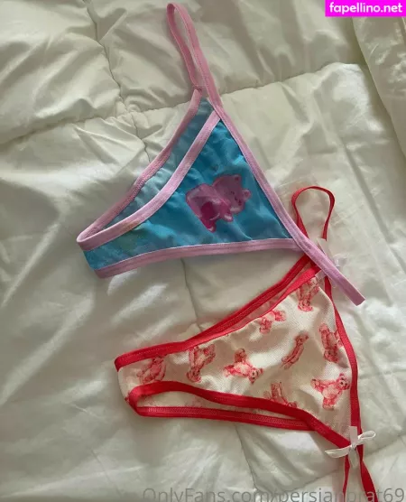 Persianbrat69 OnlyFans Thumbnail #mUpYWUfLwp