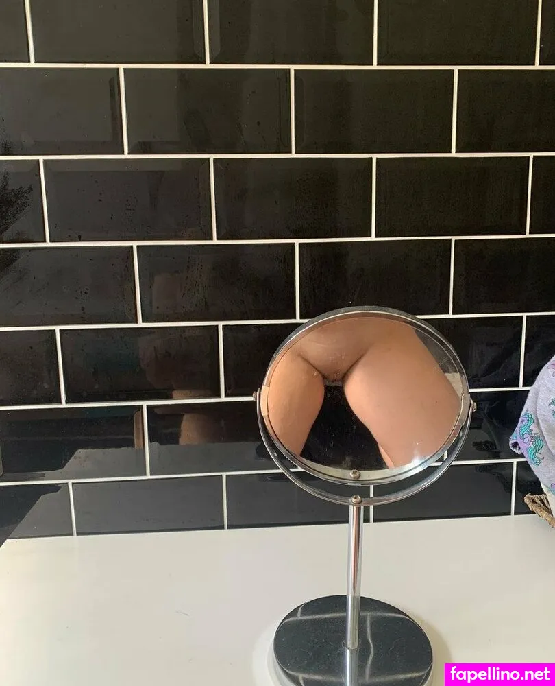 aigxana, giagrey_, persiandollgia Nude Leaked OnlyFans Photo #asGjWTIlCK