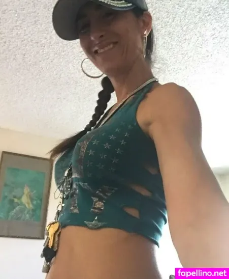 Persiankittylv OnlyFans Thumbnail #7jPFYm6IH3