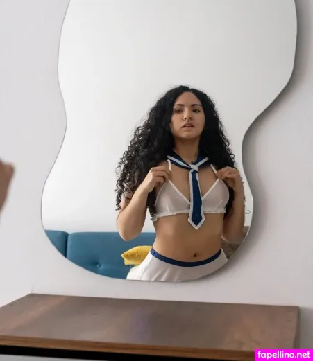 Peruvianbitch OnlyFans Thumbnail #xwuVzt2G5m