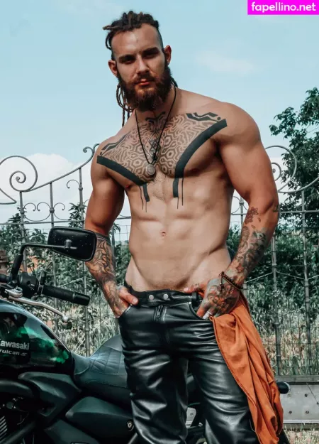 Pervertmilan OnlyFans Thumbnail #VVeqqMigrk