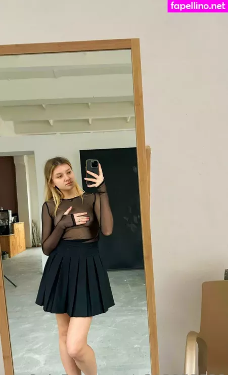 Pervokursnica OnlyFans Thumbnail #YaXCvQ8qZf