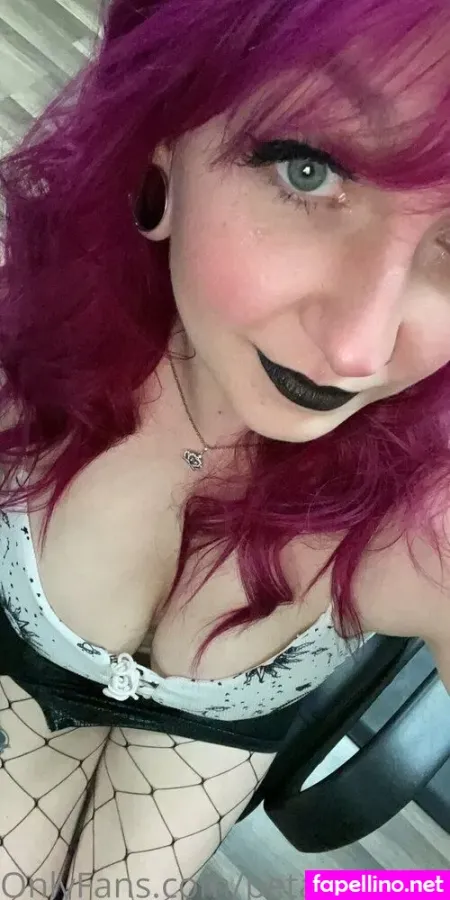 Petal Princess OnlyFans Thumbnail #KI1AJmbTsy