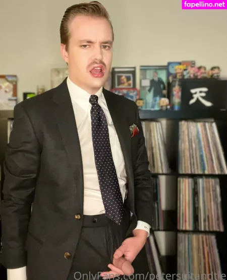 Petersuitandtie OnlyFans Thumbnail #mGhKBlViZh