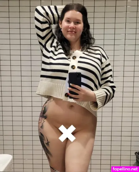 Petit Trefle 12 OnlyFans Thumbnail #X5QnPl7IxY