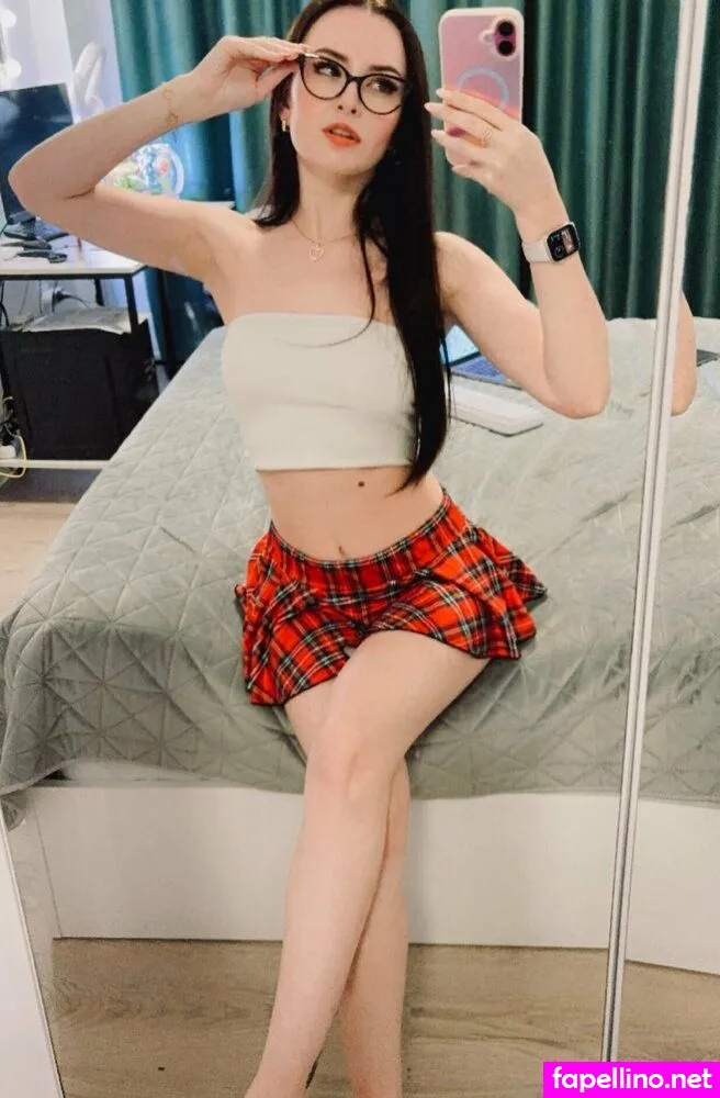 petite_bella Nude Leaked OnlyFans Photo #KuxCU6bXh5