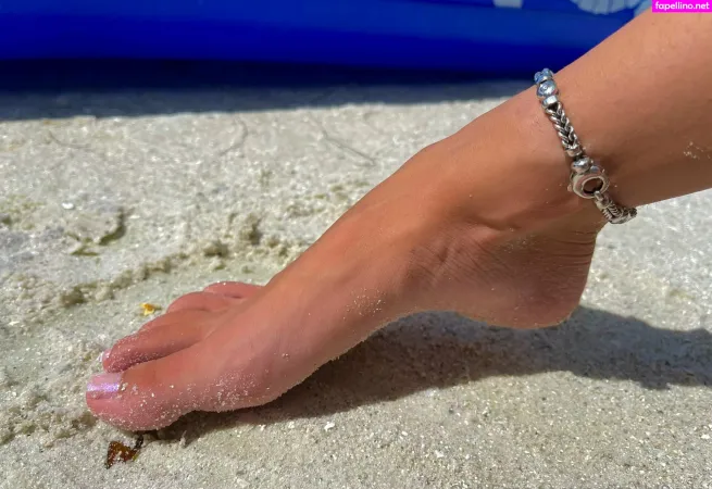 Petite Bl0ndei OnlyFans Thumbnail #SfrGAVpDnY