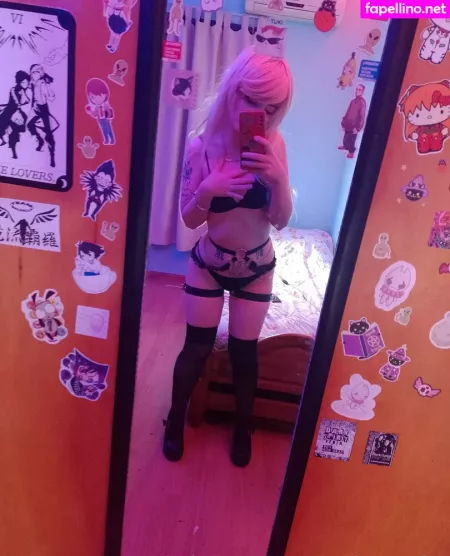 Petite Enfer 1 OnlyFans Thumbnail #B3KfUF9ZEx