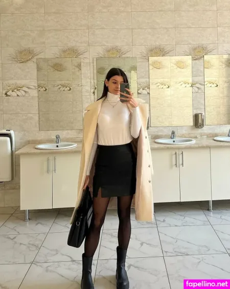 Petite Grl OnlyFans Thumbnail #LWkLaIGIpB