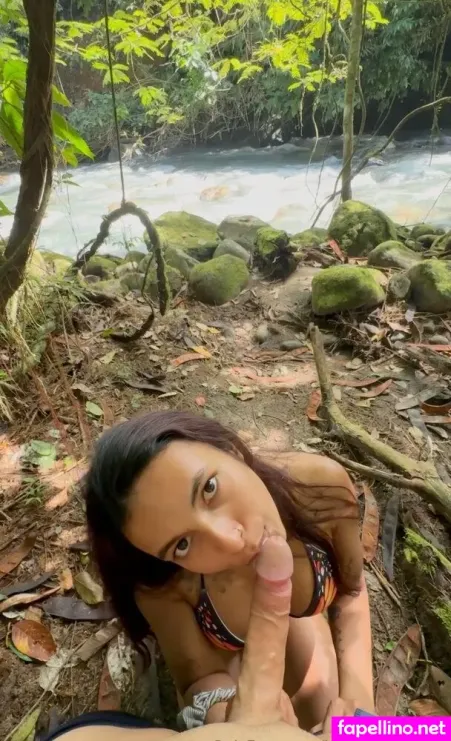 Petite Myra OnlyFans Thumbnail #r2s1iyDJvj