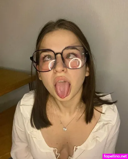 Petite Olya Vip OnlyFans Thumbnail #lCYpfmaPTg
