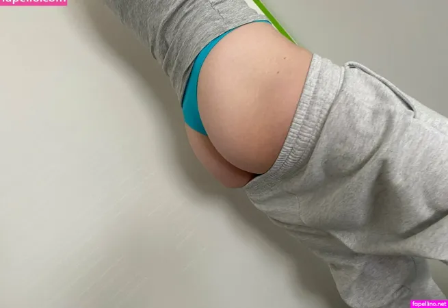 Petite Onlyfans OnlyFans Thumbnail #YfgeYee3pK