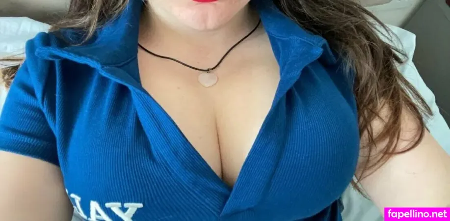 Petite Playful Peach OnlyFans Thumbnail #0k6w1notim