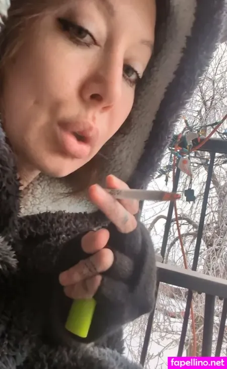 Petite Polina OnlyFans Thumbnail #VvmvWVBPh2