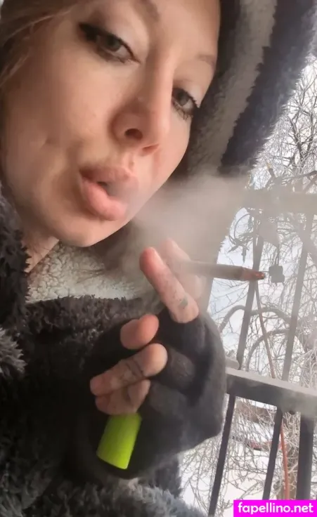 Petite Polina OnlyFans Thumbnail #cOggxZy198