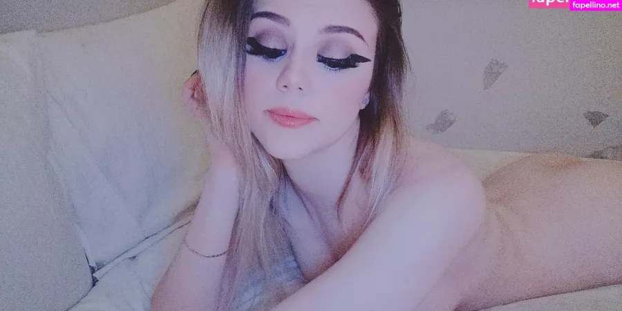 Petiteali OnlyFans Thumbnail #aBh6sOaCil