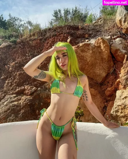 Petiteara 2 OnlyFans Thumbnail #y5JAGvUJfK