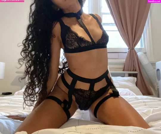 Petitebabexo OnlyFans Thumbnail #Cx1KU4D9UQ