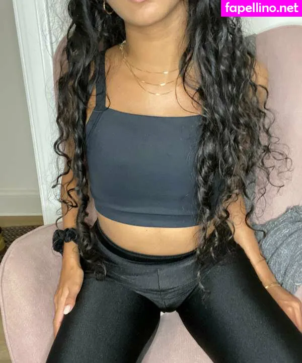 ella, petitebabe_ Ella, petitebabexo Nude Leaked OnlyFans Photo #G2bMZ2E2Pm