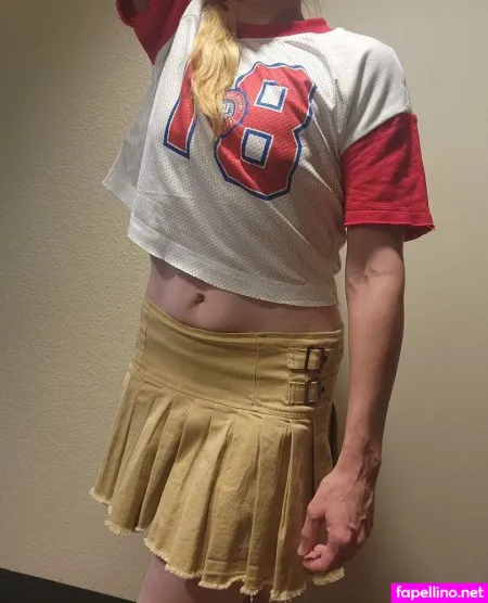 Petiteblondedaisy OnlyFans Thumbnail #wLatPROyEW