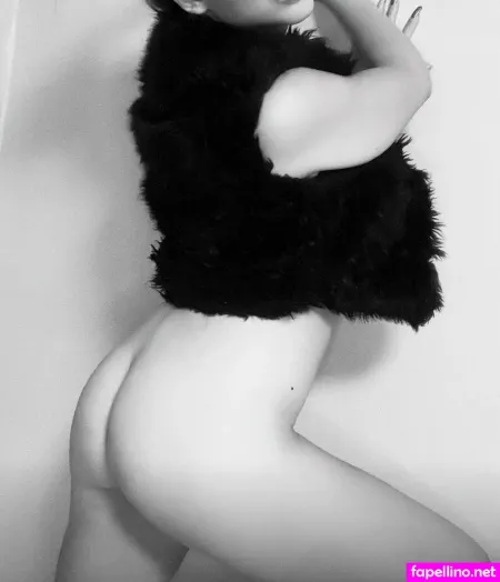 Petitebrunette91 OnlyFans Thumbnail #VIK9x8q1Kl