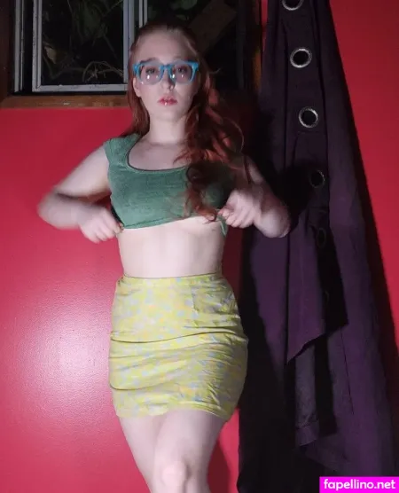 Petitecurvycanadianfree OnlyFans Thumbnail #N8gv2ERshk