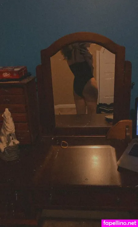 Petiteemo049 Main Profile Photo