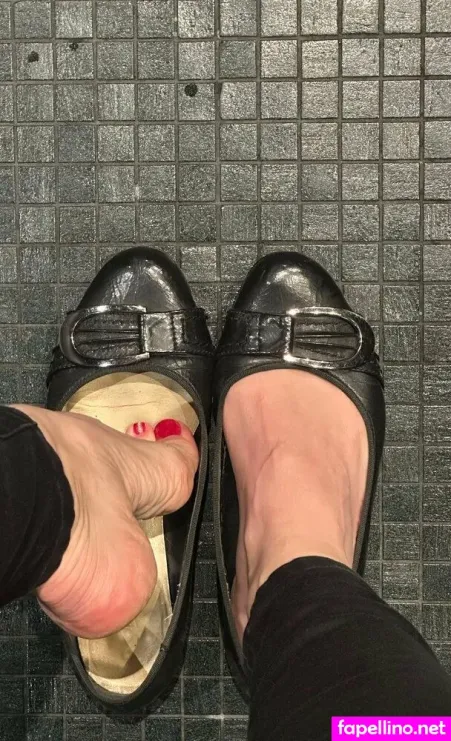 Petitefeet3535aus OnlyFans Thumbnail #gUOzln0r6L