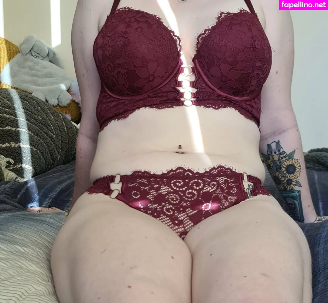 petiteivy Nude Leaked OnlyFans Photo #031ehQ1U2p