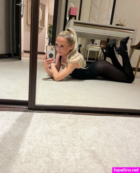 Petitelils OnlyFans Thumbnail #IHnZAAXzOP