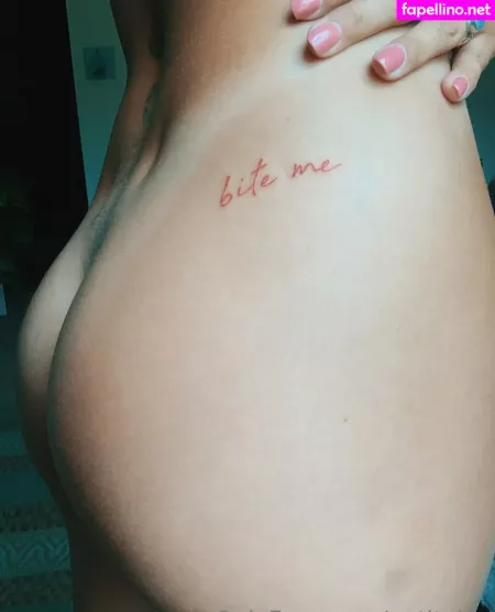 Petitelux OnlyFans Thumbnail #LuvltqRAPX