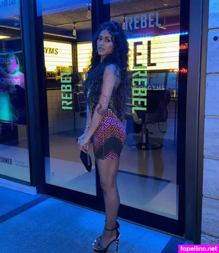 Petitemauritian OnlyFans Thumbnail #3VEnZOzpaw